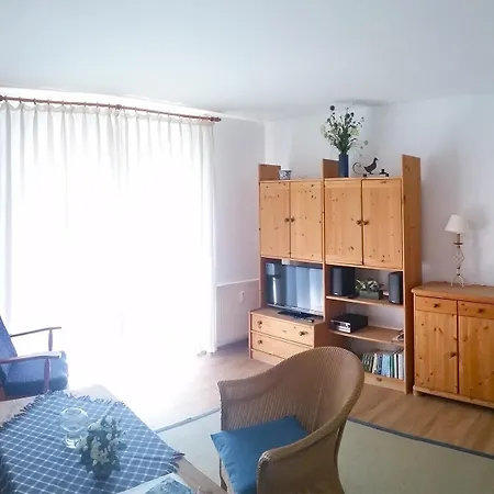 Eichenpark Haus 4 1 公寓 *